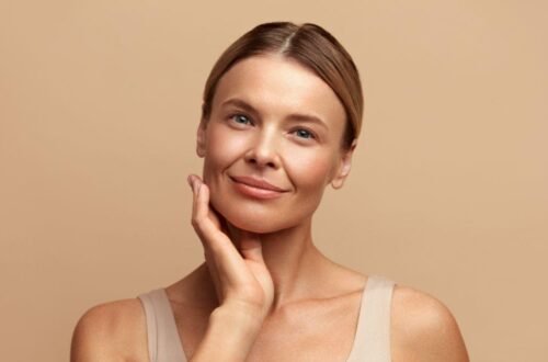 Hydroquinone